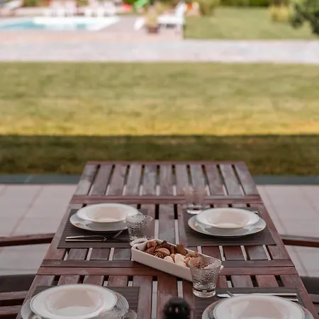 Arteon Villa