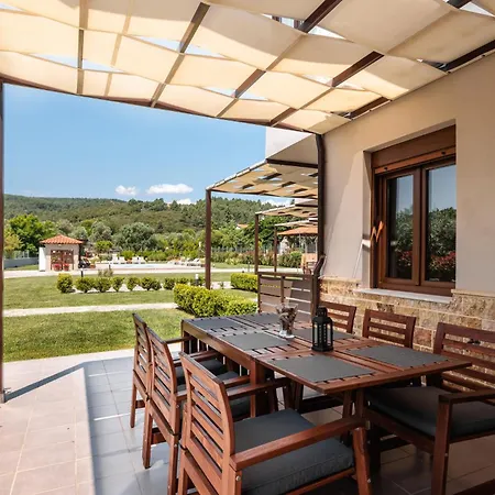 Arteon Villa *